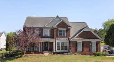 5570 CATTAIL CT, WARRENTON, Virginia 20187, 4 Bedrooms Bedrooms, ,3 BathroomsBathrooms,Residential,5570 CATTAIL CT,VAFQ2021726 MLS # VAFQ2021726