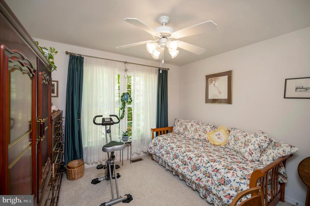 2908 LAKEVIEW PKWY, LOCUST GROVE, Virginia 22508, 3 Bedrooms Bedrooms, ,2 BathroomsBathrooms,Residential,2908 LAKEVIEW PKWY,VAOR2013746 MLS # VAOR2013746