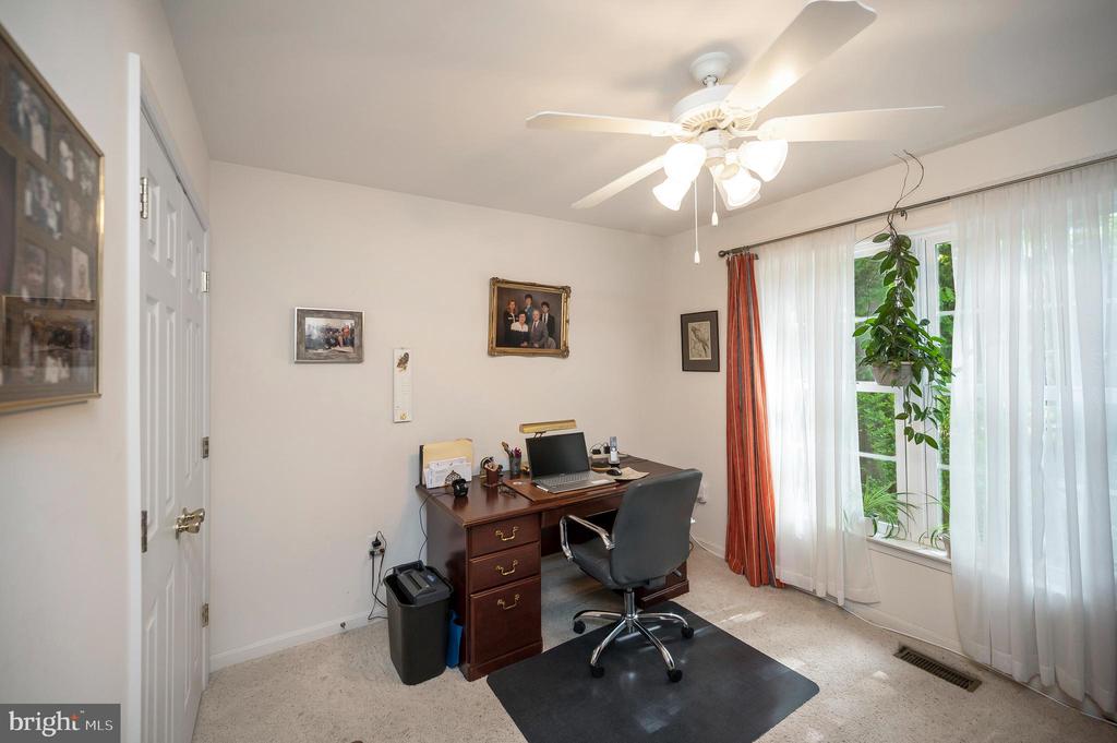 2908 LAKEVIEW PKWY, LOCUST GROVE, Virginia 22508, 3 Bedrooms Bedrooms, ,2 BathroomsBathrooms,Residential,2908 LAKEVIEW PKWY,VAOR2013746 MLS # VAOR2013746