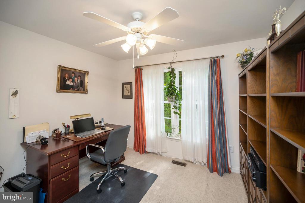 2908 LAKEVIEW PKWY, LOCUST GROVE, Virginia 22508, 3 Bedrooms Bedrooms, ,2 BathroomsBathrooms,Residential,2908 LAKEVIEW PKWY,VAOR2013746 MLS # VAOR2013746