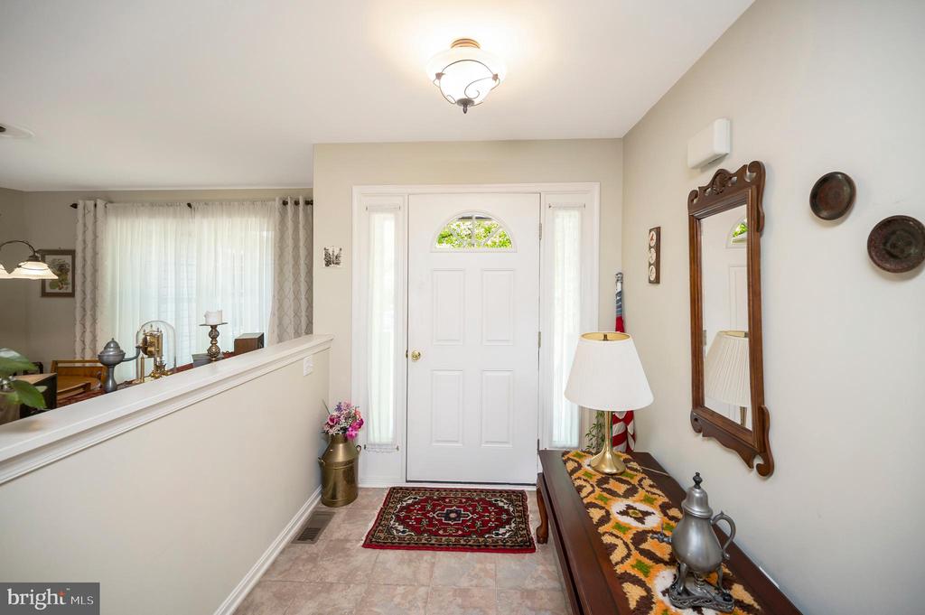 2908 LAKEVIEW PKWY, LOCUST GROVE, Virginia 22508, 3 Bedrooms Bedrooms, ,2 BathroomsBathrooms,Residential,2908 LAKEVIEW PKWY,VAOR2013746 MLS # VAOR2013746