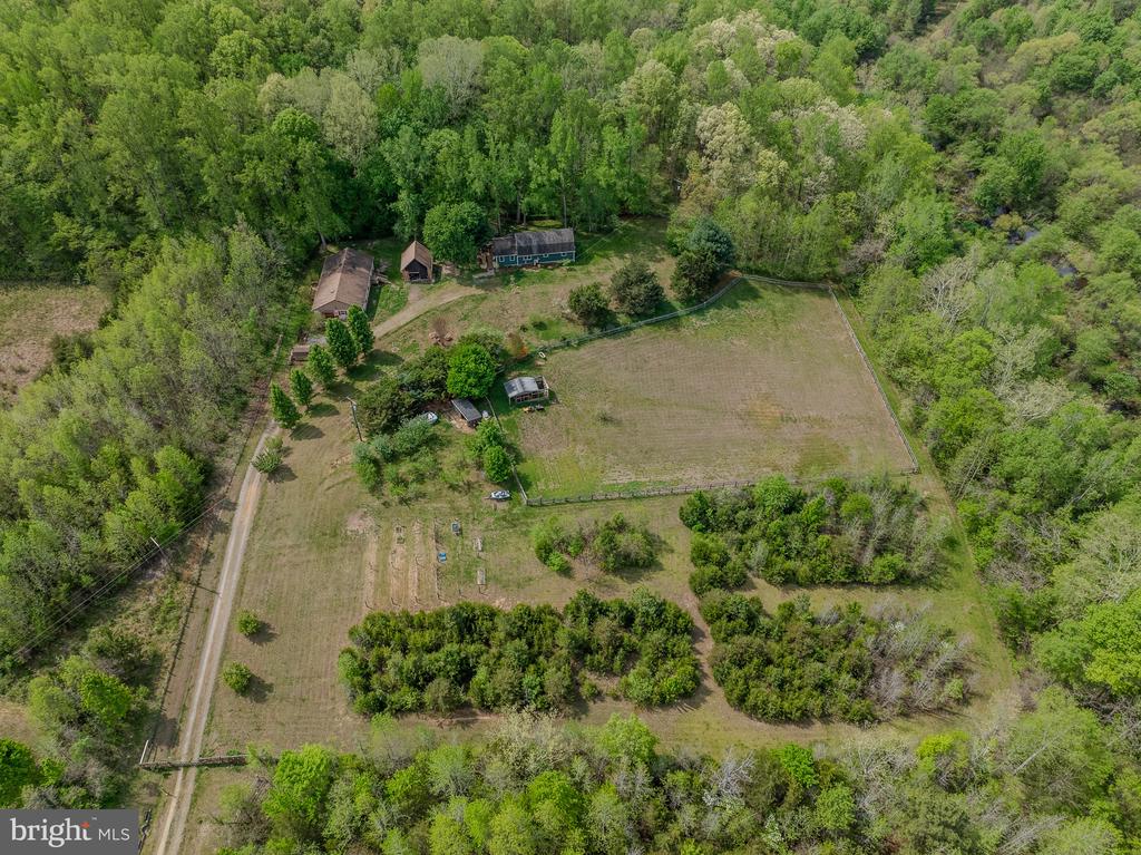 516 APPLE GROVE RD, MINERAL, Virginia 23117, 5 Bedrooms Bedrooms, ,3 BathroomsBathrooms,Residential,516 APPLE GROVE RD,VALA2009766 MLS # VALA2009766