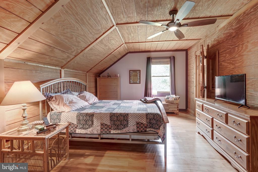 516 APPLE GROVE RD, MINERAL, Virginia 23117, 5 Bedrooms Bedrooms, ,3 BathroomsBathrooms,Residential,516 APPLE GROVE RD,VALA2009766 MLS # VALA2009766