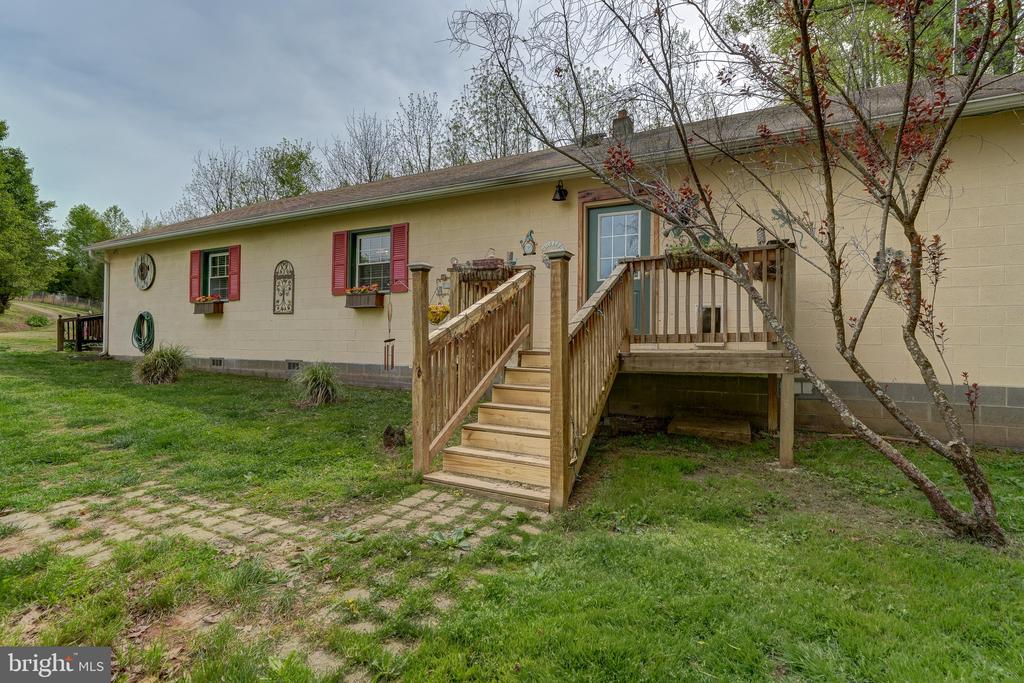 516 APPLE GROVE RD, MINERAL, Virginia 23117, 5 Bedrooms Bedrooms, ,3 BathroomsBathrooms,Residential,516 APPLE GROVE RD,VALA2009766 MLS # VALA2009766