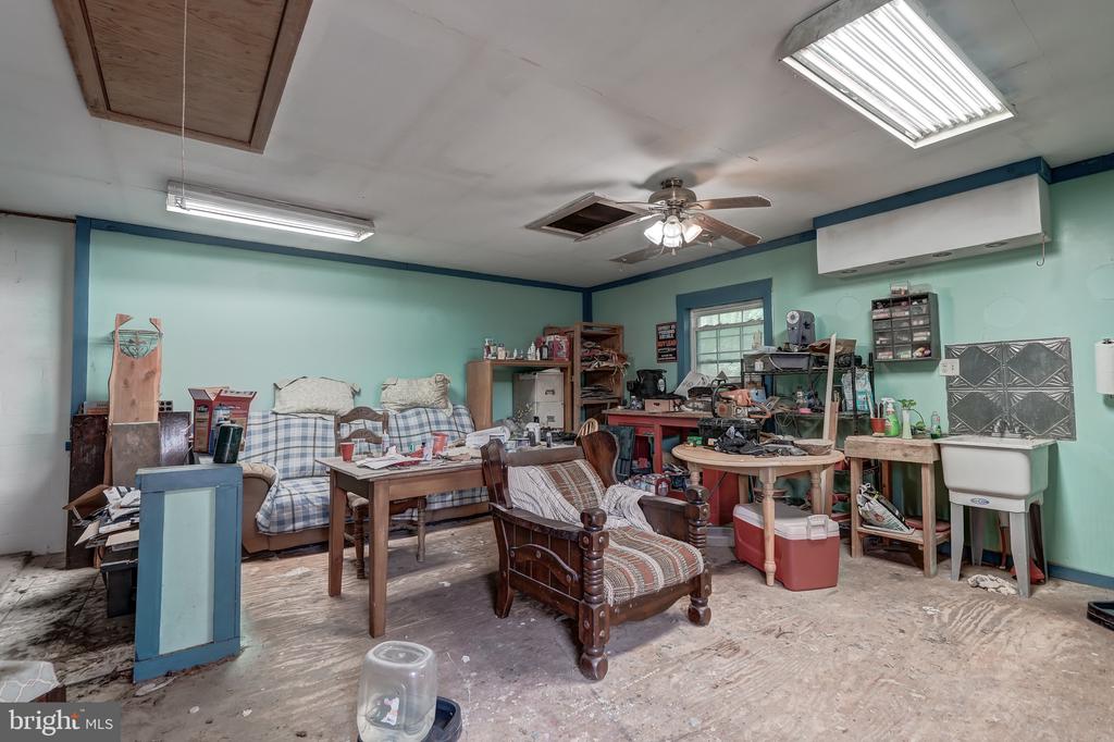 516 APPLE GROVE RD, MINERAL, Virginia 23117, 5 Bedrooms Bedrooms, ,3 BathroomsBathrooms,Residential,516 APPLE GROVE RD,VALA2009766 MLS # VALA2009766