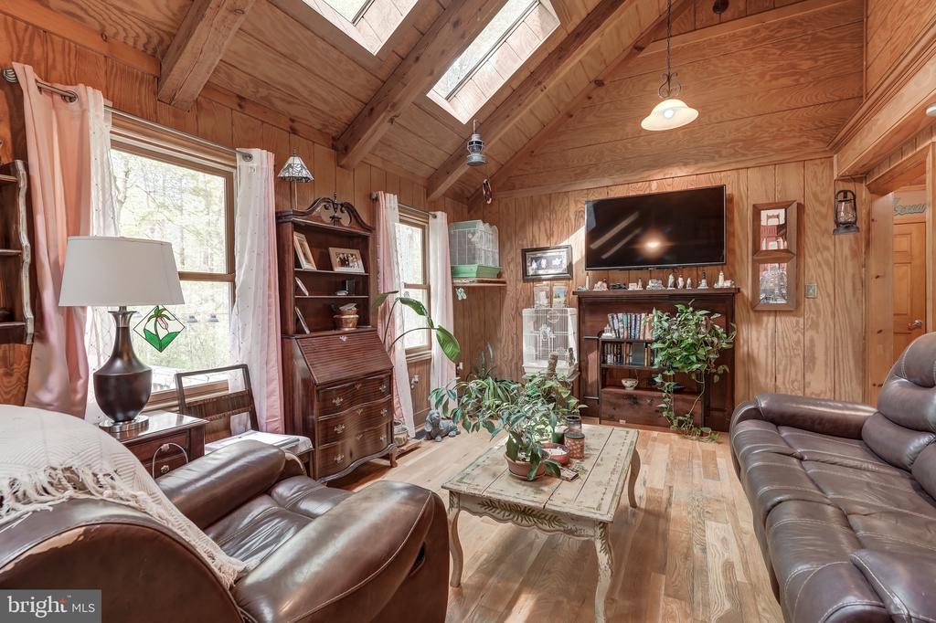 516 APPLE GROVE RD, MINERAL, Virginia 23117, 5 Bedrooms Bedrooms, ,3 BathroomsBathrooms,Residential,516 APPLE GROVE RD,VALA2009766 MLS # VALA2009766