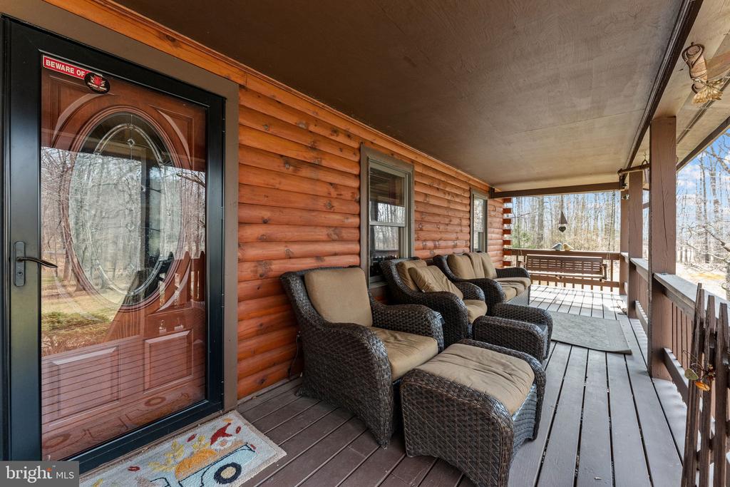 10418 CLIFF MILLS RD, MARSHALL, Virginia 20115, 4 Bedrooms Bedrooms, ,3 BathroomsBathrooms,Residential,10418 CLIFF MILLS RD,VAFQ2021738 MLS # VAFQ2021738