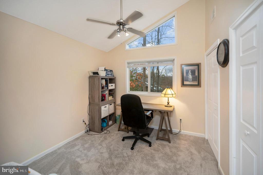2005 LAKEVIEW PKWY, LOCUST GROVE, Virginia 22508, 3 Bedrooms Bedrooms, ,2 BathroomsBathrooms,Residential,2005 LAKEVIEW PKWY,VAOR2013998 MLS # VAOR2013998