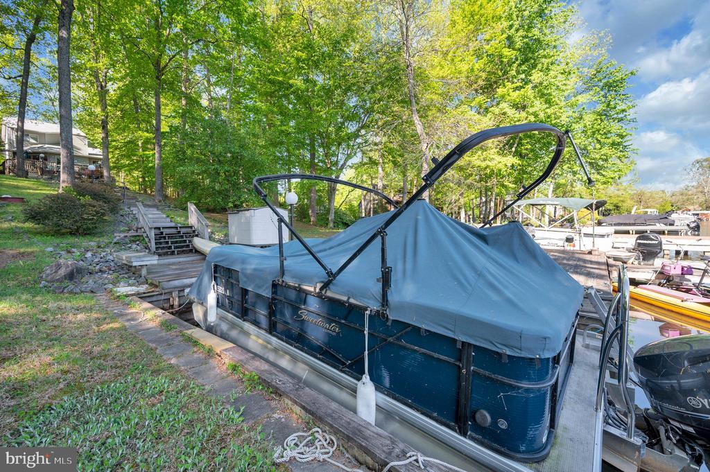 2005 LAKEVIEW PKWY, LOCUST GROVE, Virginia 22508, 3 Bedrooms Bedrooms, ,2 BathroomsBathrooms,Residential,2005 LAKEVIEW PKWY,VAOR2013998 MLS # VAOR2013998