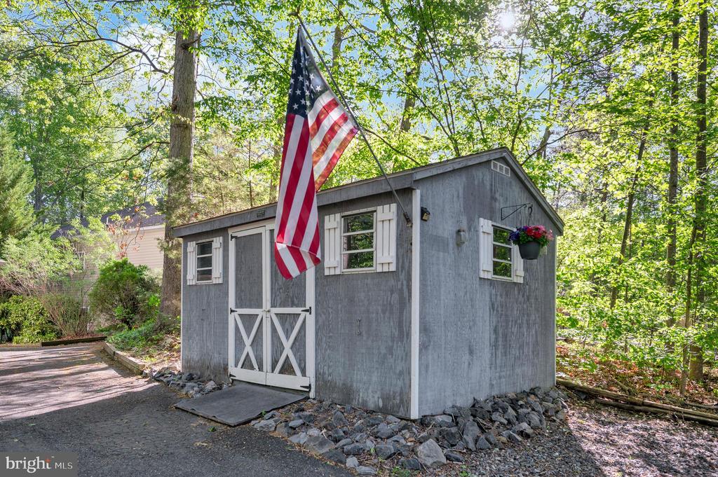 2005 LAKEVIEW PKWY, LOCUST GROVE, Virginia 22508, 3 Bedrooms Bedrooms, ,2 BathroomsBathrooms,Residential,2005 LAKEVIEW PKWY,VAOR2013998 MLS # VAOR2013998