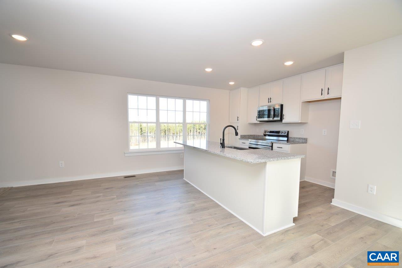 248 BANNISTER TOWN RD, LOUISA, Virginia 23093, 3 Bedrooms Bedrooms, ,2 BathroomsBathrooms,Residential,248 BANNISTER TOWN RD,676441 MLS # 676441