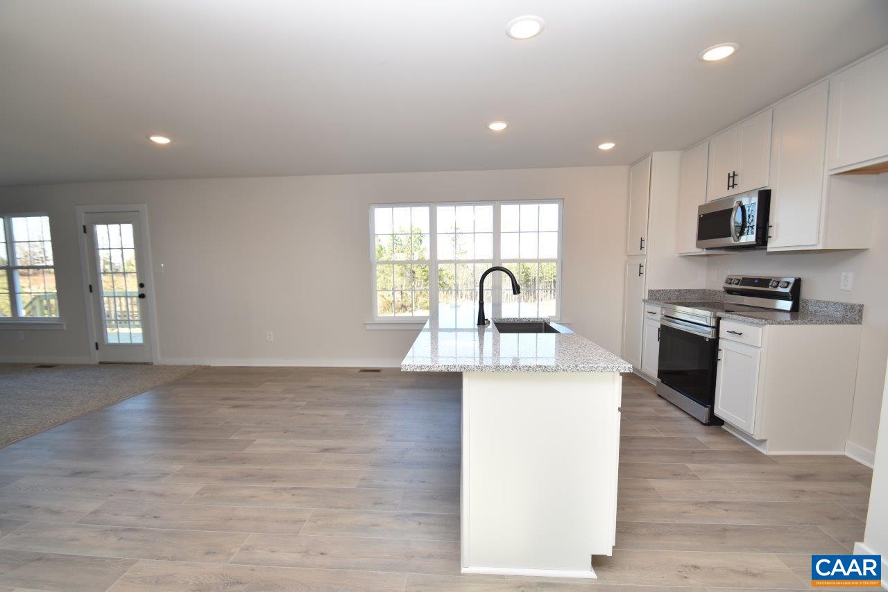248 BANNISTER TOWN RD, LOUISA, Virginia 23093, 3 Bedrooms Bedrooms, ,2 BathroomsBathrooms,Residential,248 BANNISTER TOWN RD,676441 MLS # 676441