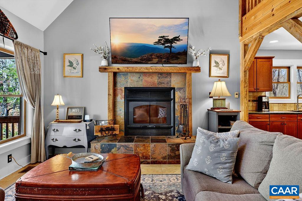 952 BLUE RIDGE DR, WINTERGREEN RESORT, Virginia 22967, 5 Bedrooms Bedrooms, ,4 BathroomsBathrooms,Residential,952 BLUE RIDGE DR,676279 MLS # 676279
