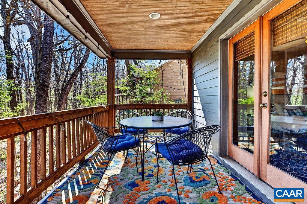 952 BLUE RIDGE DR, WINTERGREEN RESORT, Virginia 22967, 5 Bedrooms Bedrooms, ,4 BathroomsBathrooms,Residential,952 BLUE RIDGE DR,676279 MLS # 676279