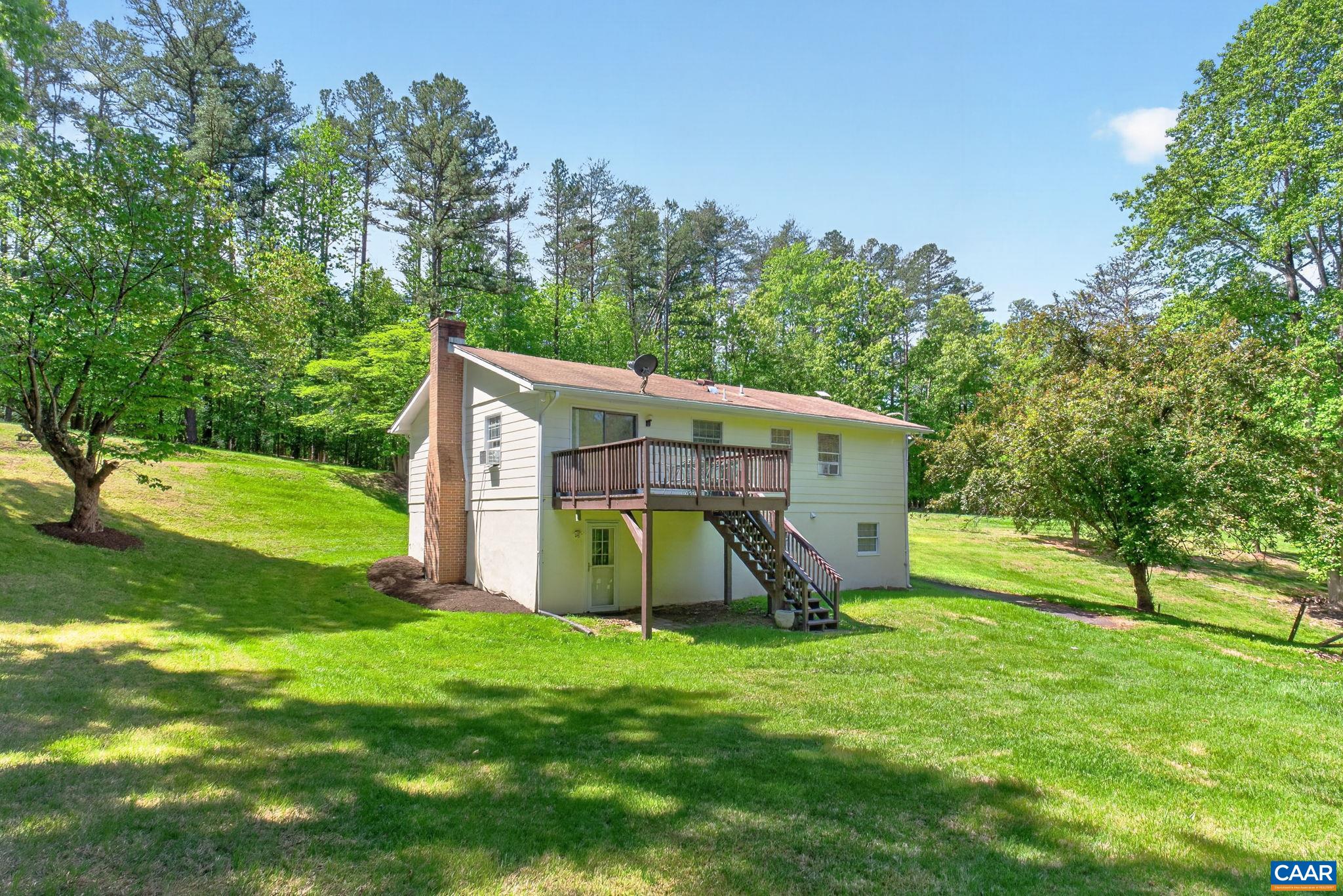 2092 SULPHUR MINE RD, CHARLOTTESVILLE, Virginia 22911, 3 Bedrooms Bedrooms, ,2 BathroomsBathrooms,Residential,2092 SULPHUR MINE RD,676309 MLS # 676309