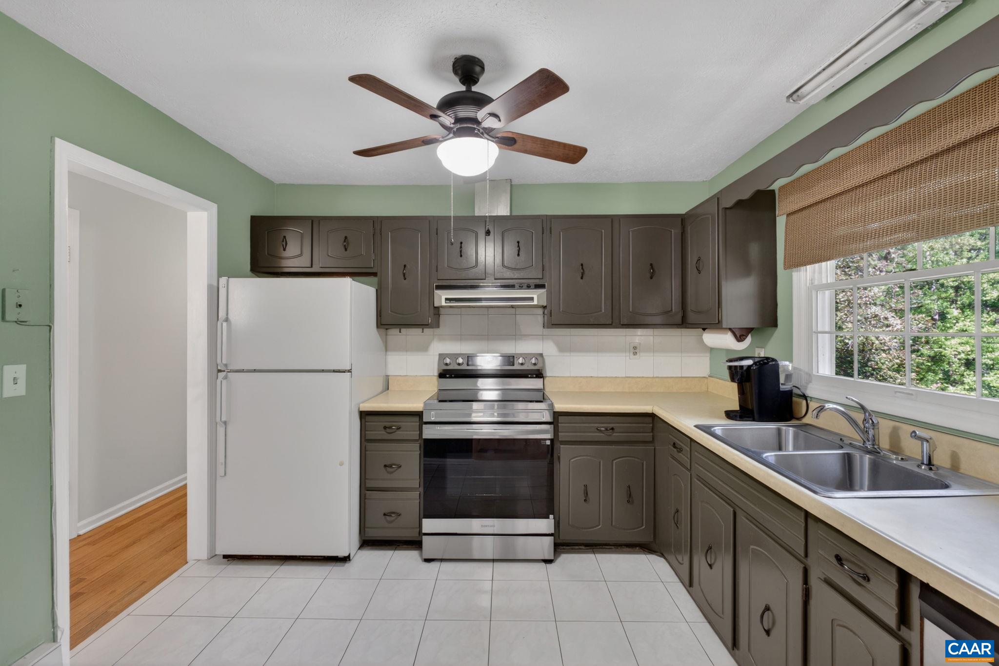 2092 SULPHUR MINE RD, CHARLOTTESVILLE, Virginia 22911, 3 Bedrooms Bedrooms, ,2 BathroomsBathrooms,Residential,2092 SULPHUR MINE RD,676309 MLS # 676309