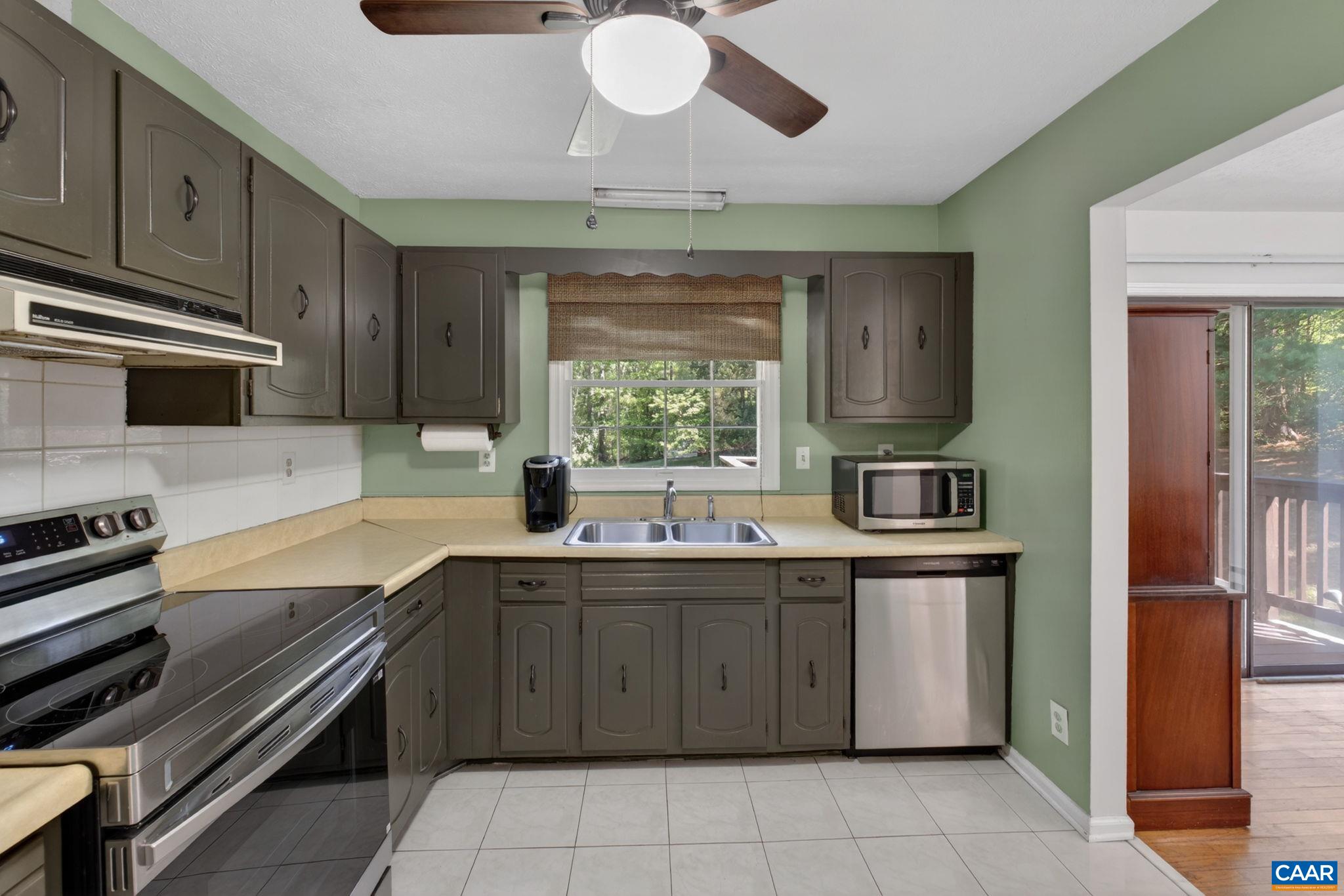 2092 SULPHUR MINE RD, CHARLOTTESVILLE, Virginia 22911, 3 Bedrooms Bedrooms, ,2 BathroomsBathrooms,Residential,2092 SULPHUR MINE RD,676309 MLS # 676309