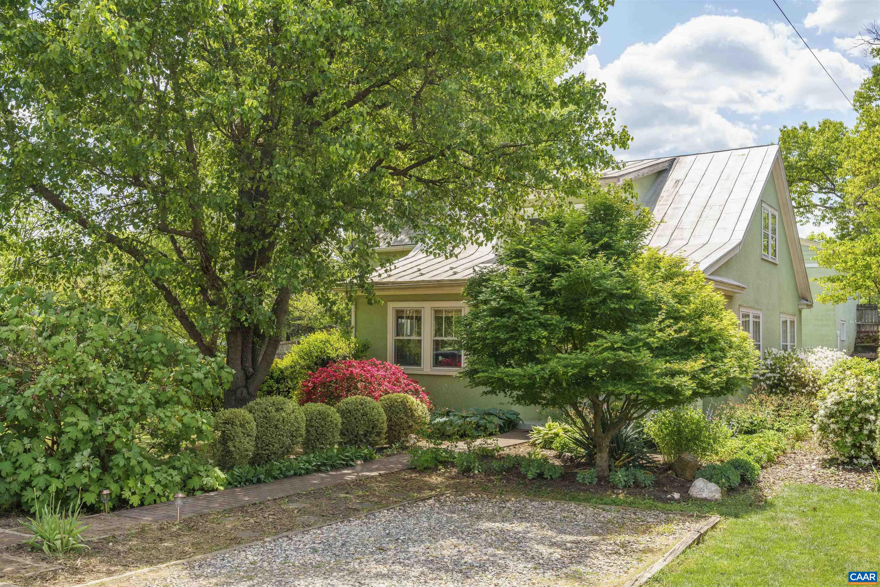 712 + 714 ALTAVISTA AVE, CHARLOTTESVILLE, Virginia 22902, 3 Bedrooms Bedrooms, ,2 BathroomsBathrooms,Residential,712 + 714 ALTAVISTA AVE,676342 MLS # 676342