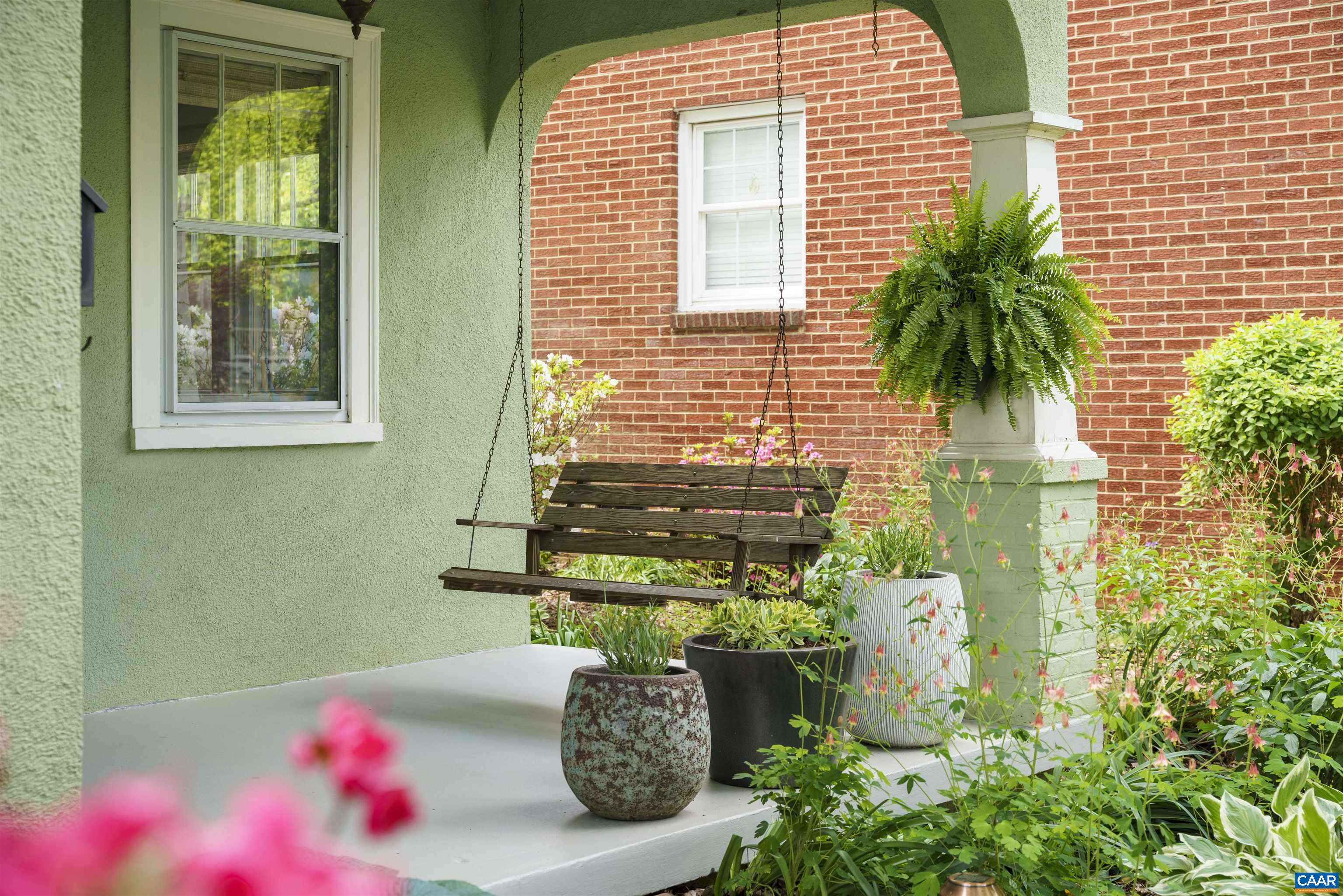712 + 714 ALTAVISTA AVE, CHARLOTTESVILLE, Virginia 22902, 3 Bedrooms Bedrooms, ,2 BathroomsBathrooms,Residential,712 + 714 ALTAVISTA AVE,676342 MLS # 676342