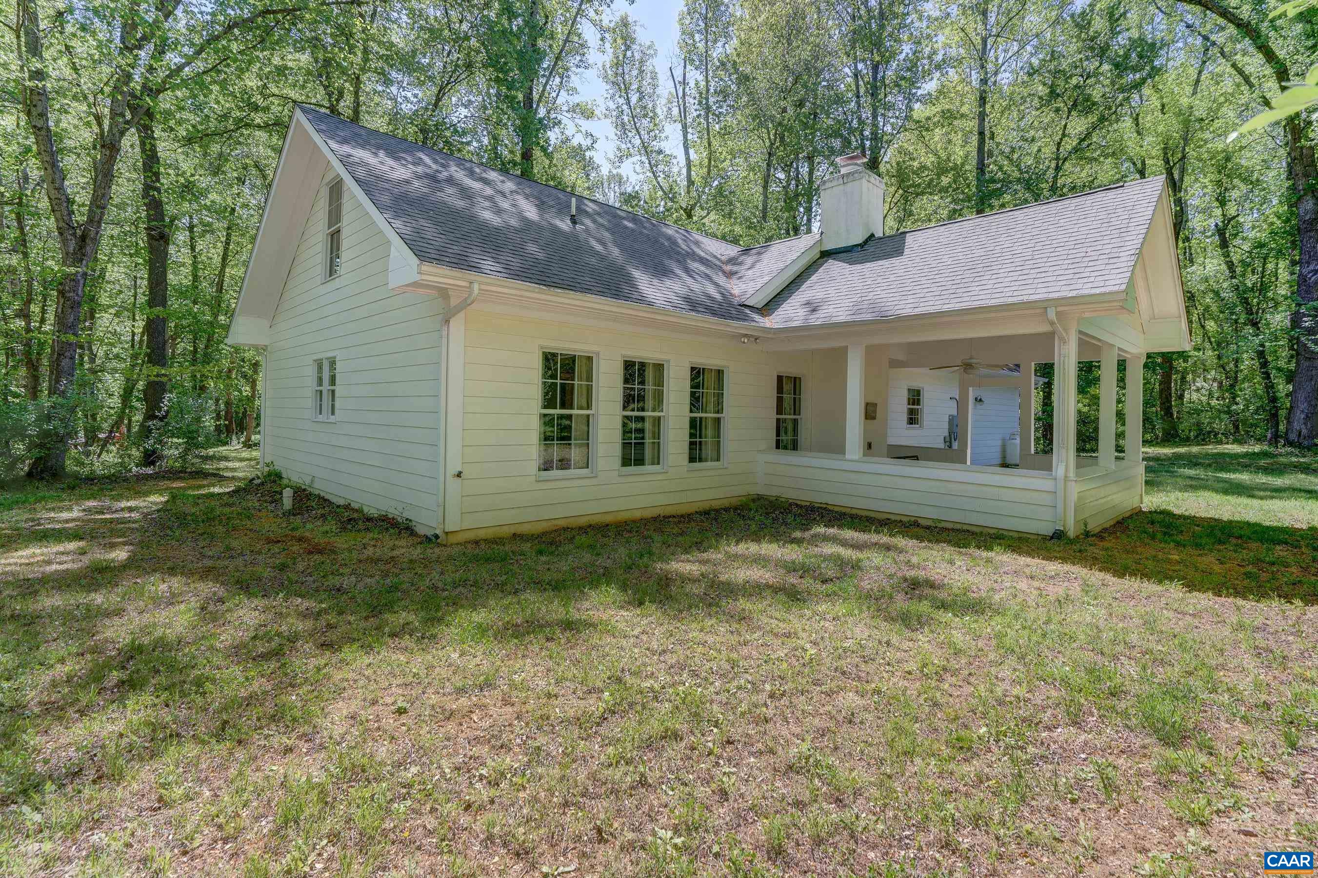 180 LYNX FARM LN, CHARLOTTESVILLE, Virginia 22903, 2 Bedrooms Bedrooms, ,2 BathroomsBathrooms,Residential,180 LYNX FARM LN,676358 MLS # 676358