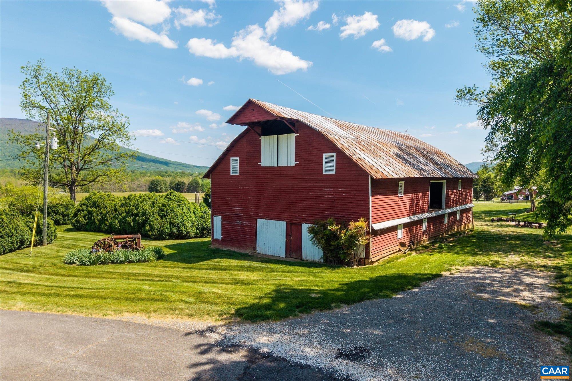 1268 GLENTHORNE LOOP, NELLYSFORD, Virginia 22958, 6 Bedrooms Bedrooms, ,3 BathroomsBathrooms,Residential,Glenthorne Farm,1268 GLENTHORNE LOOP,676425 MLS # 676425