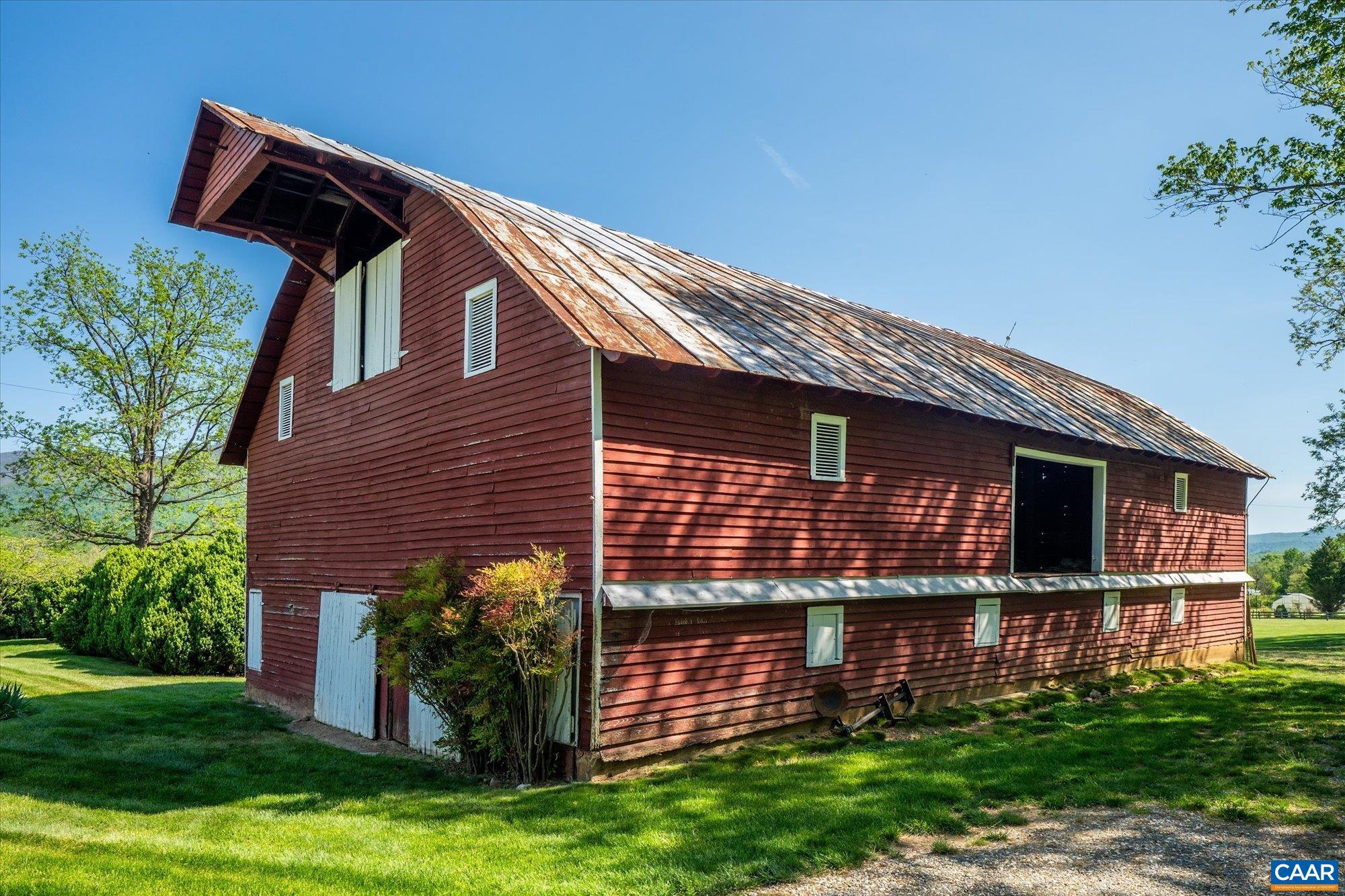 1268 GLENTHORNE LOOP, NELLYSFORD, Virginia 22958, 6 Bedrooms Bedrooms, ,3 BathroomsBathrooms,Residential,Glenthorne Farm,1268 GLENTHORNE LOOP,676425 MLS # 676425