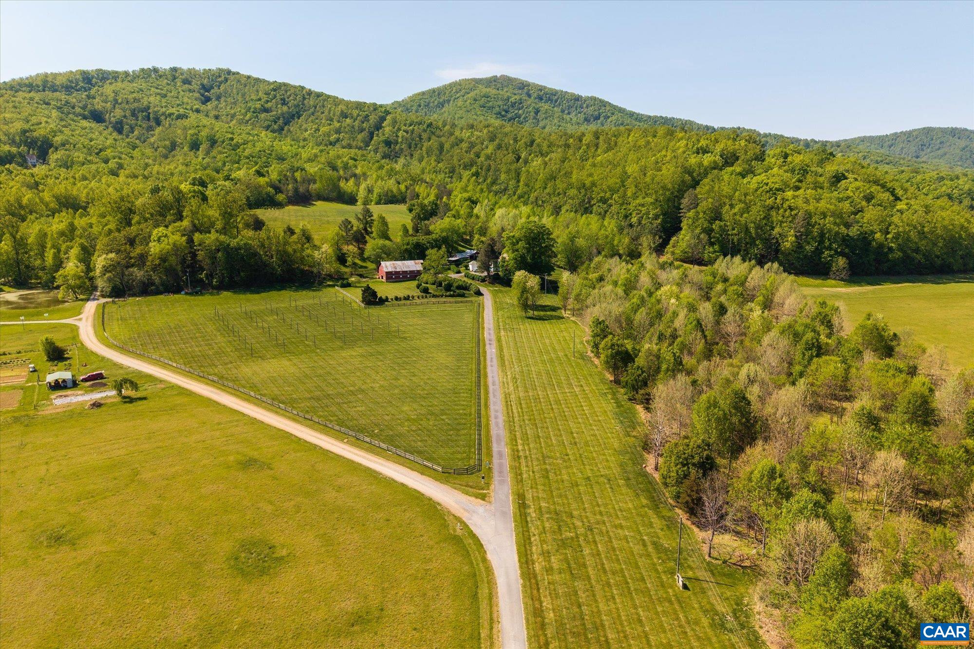 1268 GLENTHORNE LOOP, NELLYSFORD, Virginia 22958, 6 Bedrooms Bedrooms, ,3 BathroomsBathrooms,Residential,Glenthorne Farm,1268 GLENTHORNE LOOP,676425 MLS # 676425