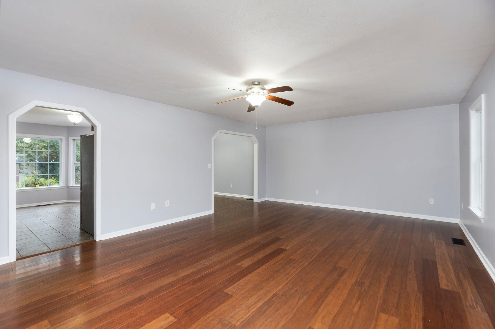 45 LAUREL WOOD DR, WAYNESBORO, Virginia 22980, 4 Bedrooms Bedrooms, ,2 BathroomsBathrooms,Residential,45 LAUREL WOOD DR,676426 MLS # 676426