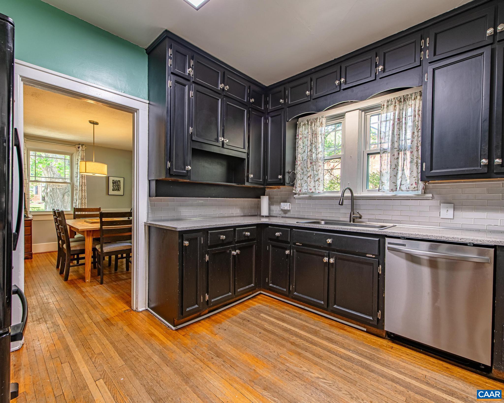908 WOODROW AVE, WAYNESBORO, Virginia 22980, 4 Bedrooms Bedrooms, ,3 BathroomsBathrooms,Residential,908 WOODROW AVE,676433 MLS # 676433