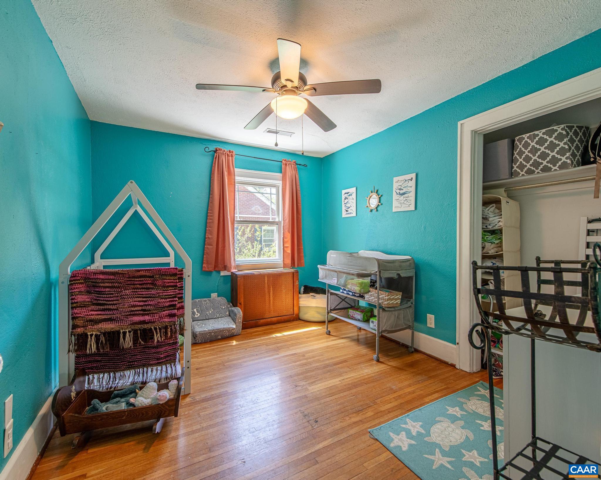 908 WOODROW AVE, WAYNESBORO, Virginia 22980, 4 Bedrooms Bedrooms, ,3 BathroomsBathrooms,Residential,908 WOODROW AVE,676433 MLS # 676433