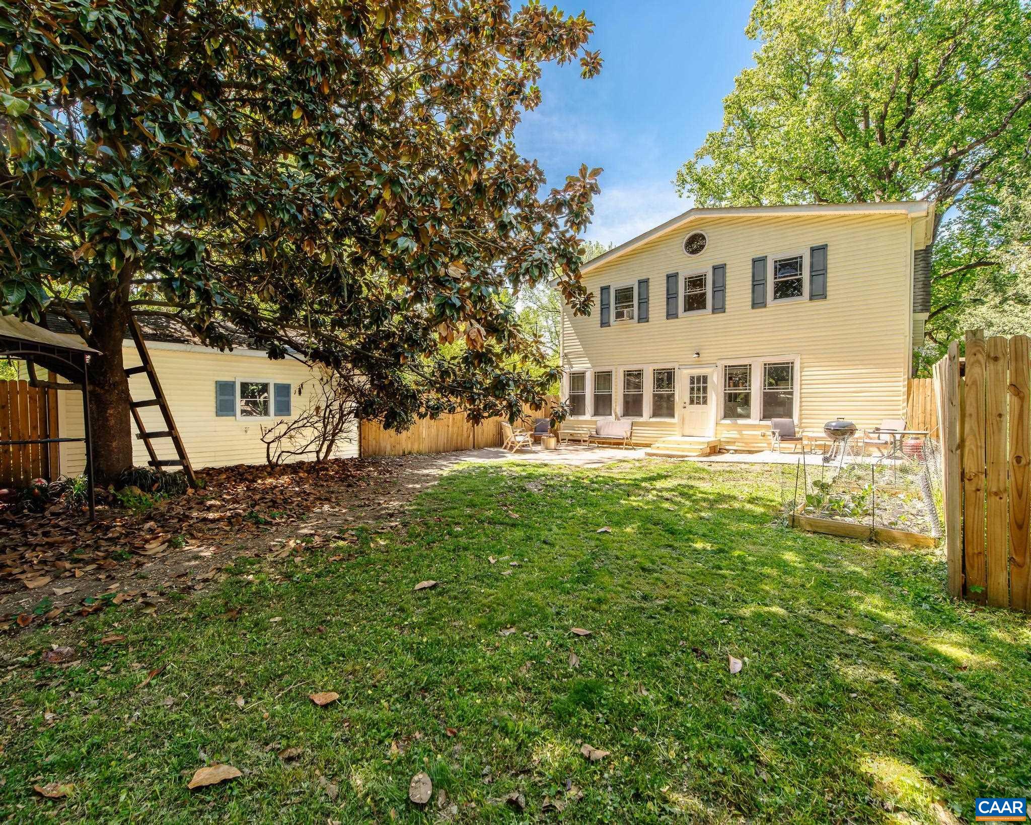 908 WOODROW AVE, WAYNESBORO, Virginia 22980, 4 Bedrooms Bedrooms, ,3 BathroomsBathrooms,Residential,908 WOODROW AVE,676433 MLS # 676433
