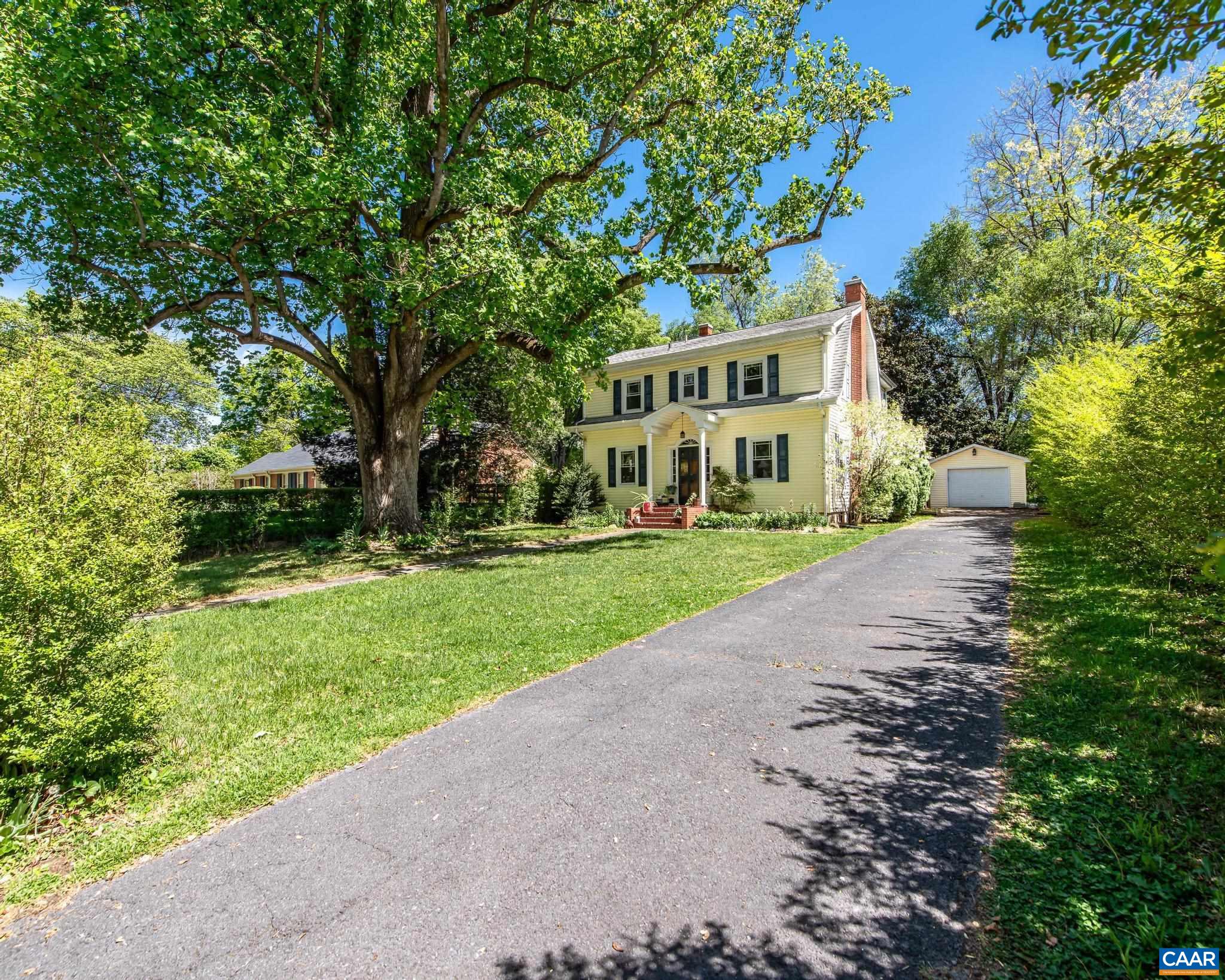 908 WOODROW AVE, WAYNESBORO, Virginia 22980, 4 Bedrooms Bedrooms, ,3 BathroomsBathrooms,Residential,908 WOODROW AVE,676433 MLS # 676433
