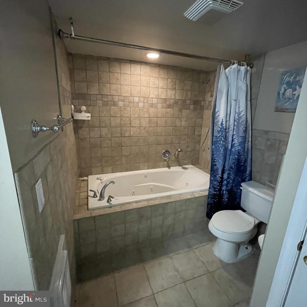 109 FAIRFAX LN, LOCUST GROVE, Virginia 22508, 4 Bedrooms Bedrooms, ,3 BathroomsBathrooms,Residential,109 FAIRFAX LN,VAOR2014004 MLS # VAOR2014004