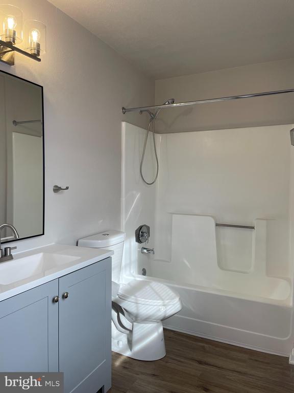 11260 TORRIE WAY, BEALETON, Virginia 22712, 2 Bedrooms Bedrooms, ,2 BathroomsBathrooms,Residential,CEDAR LEE CONDOMINIUM,11260 TORRIE WAY,VAFQ2021798 MLS # VAFQ2021798