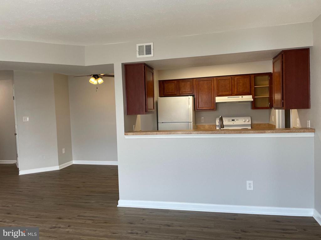 11260 TORRIE WAY, BEALETON, Virginia 22712, 2 Bedrooms Bedrooms, ,2 BathroomsBathrooms,Residential,CEDAR LEE CONDOMINIUM,11260 TORRIE WAY,VAFQ2021798 MLS # VAFQ2021798
