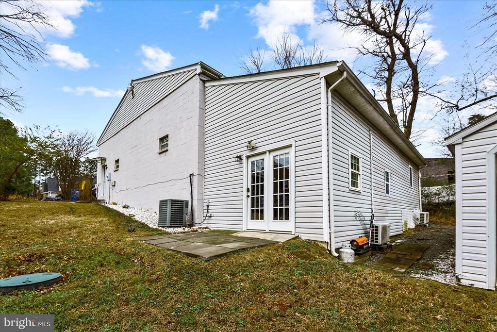 12605 FIVE MILE RD, FREDERICKSBURG, Virginia 22407, 4 Bedrooms Bedrooms, ,2 BathroomsBathrooms,Residential,12605 FIVE MILE RD,VASP2041444 MLS # VASP2041444