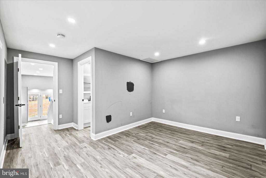 12605 FIVE MILE RD, FREDERICKSBURG, Virginia 22407, 4 Bedrooms Bedrooms, ,2 BathroomsBathrooms,Residential,12605 FIVE MILE RD,VASP2041444 MLS # VASP2041444