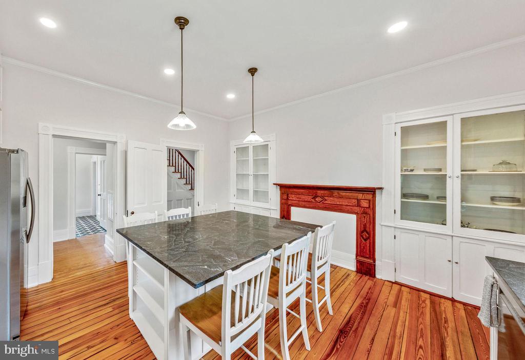558 GAY ST, WASHINGTON, Virginia 22747, 4 Bedrooms Bedrooms, ,3 BathroomsBathrooms,Residential,558 GAY ST,VARP2002624 MLS # VARP2002624