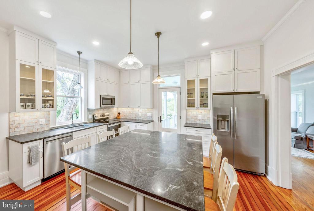 558 GAY ST, WASHINGTON, Virginia 22747, 4 Bedrooms Bedrooms, ,3 BathroomsBathrooms,Residential,558 GAY ST,VARP2002624 MLS # VARP2002624