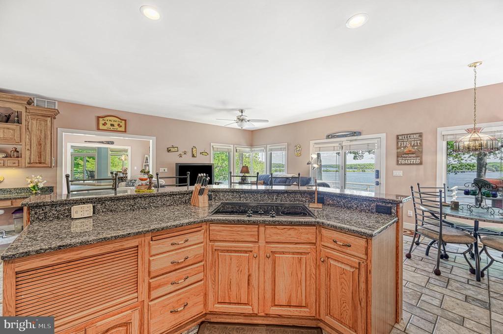 40 GRANDVIEW DR, MINERAL, Virginia 23117, 5 Bedrooms Bedrooms, ,4 BathroomsBathrooms,Residential,40 GRANDVIEW DR,VALA2009784 MLS # VALA2009784