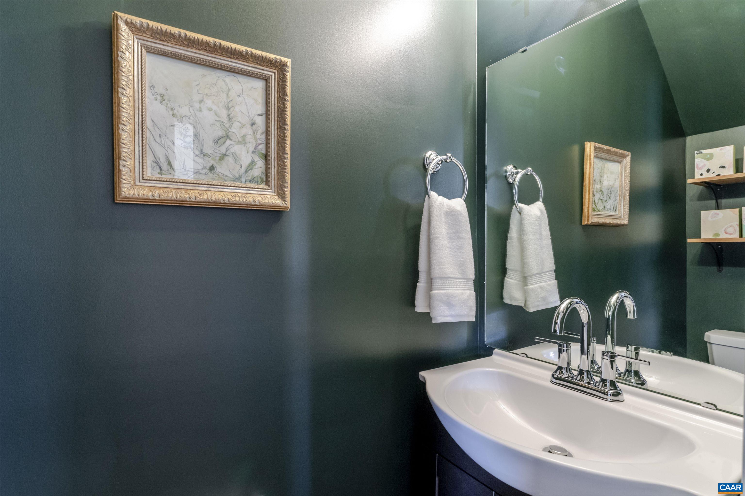 1107 MYRTLE ST, CHARLOTTESVILLE, Virginia 22902, 2 Bedrooms Bedrooms, ,2 BathroomsBathrooms,Residential,1107 MYRTLE ST,671546 MLS # 671546