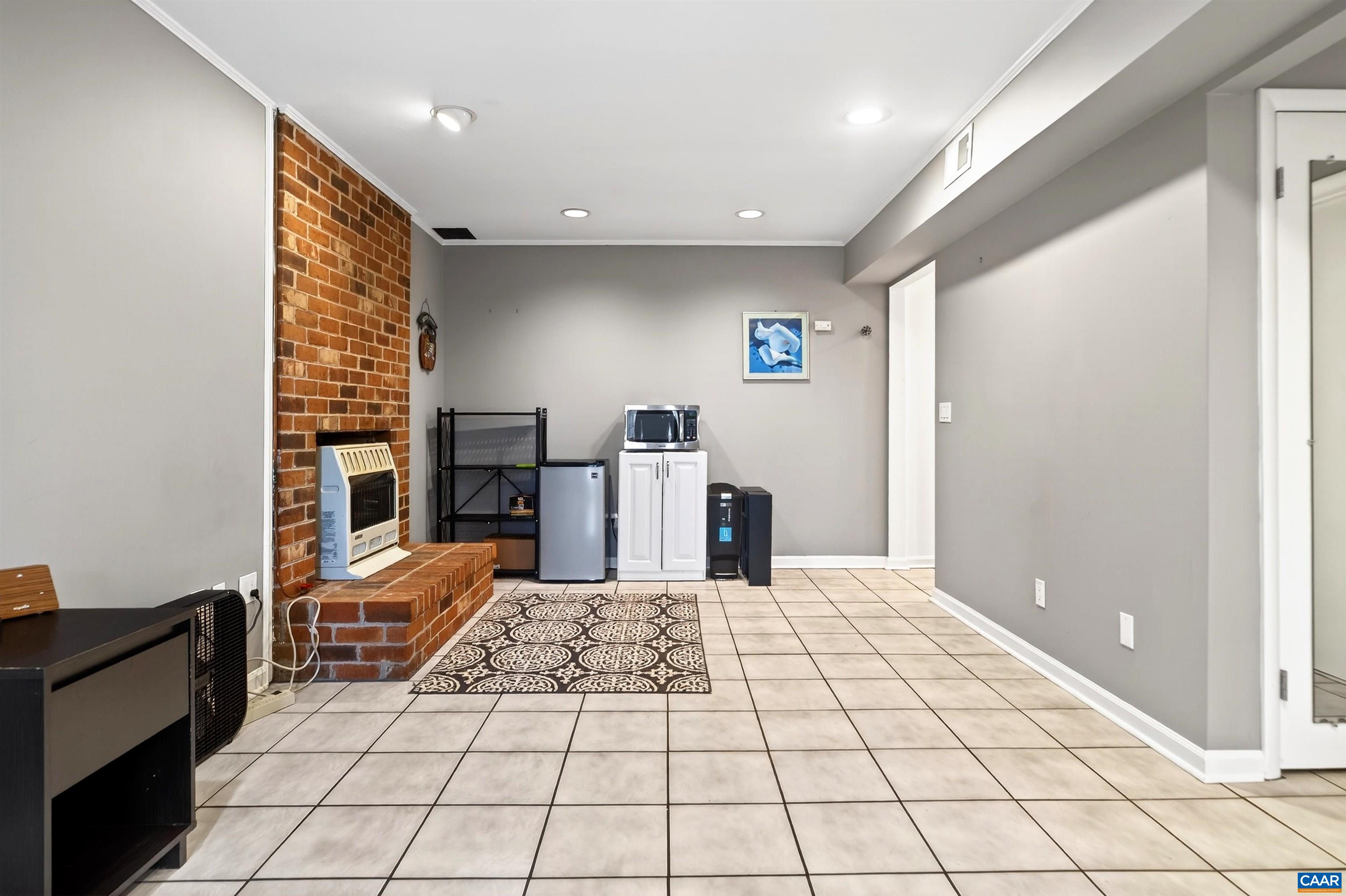 102 SLATE PL, CHARLOTTESVILLE, Virginia 22902, 3 Bedrooms Bedrooms, ,3 BathroomsBathrooms,Residential,102 SLATE PL,673565 MLS # 673565