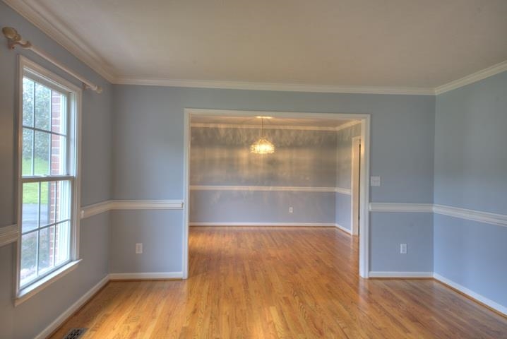 152 NOTTINGHAM LN, WAYNESBORO, Virginia 22980, 3 Bedrooms Bedrooms, ,2 BathroomsBathrooms,Residential,152 NOTTINGHAM LN,676450 MLS # 676450