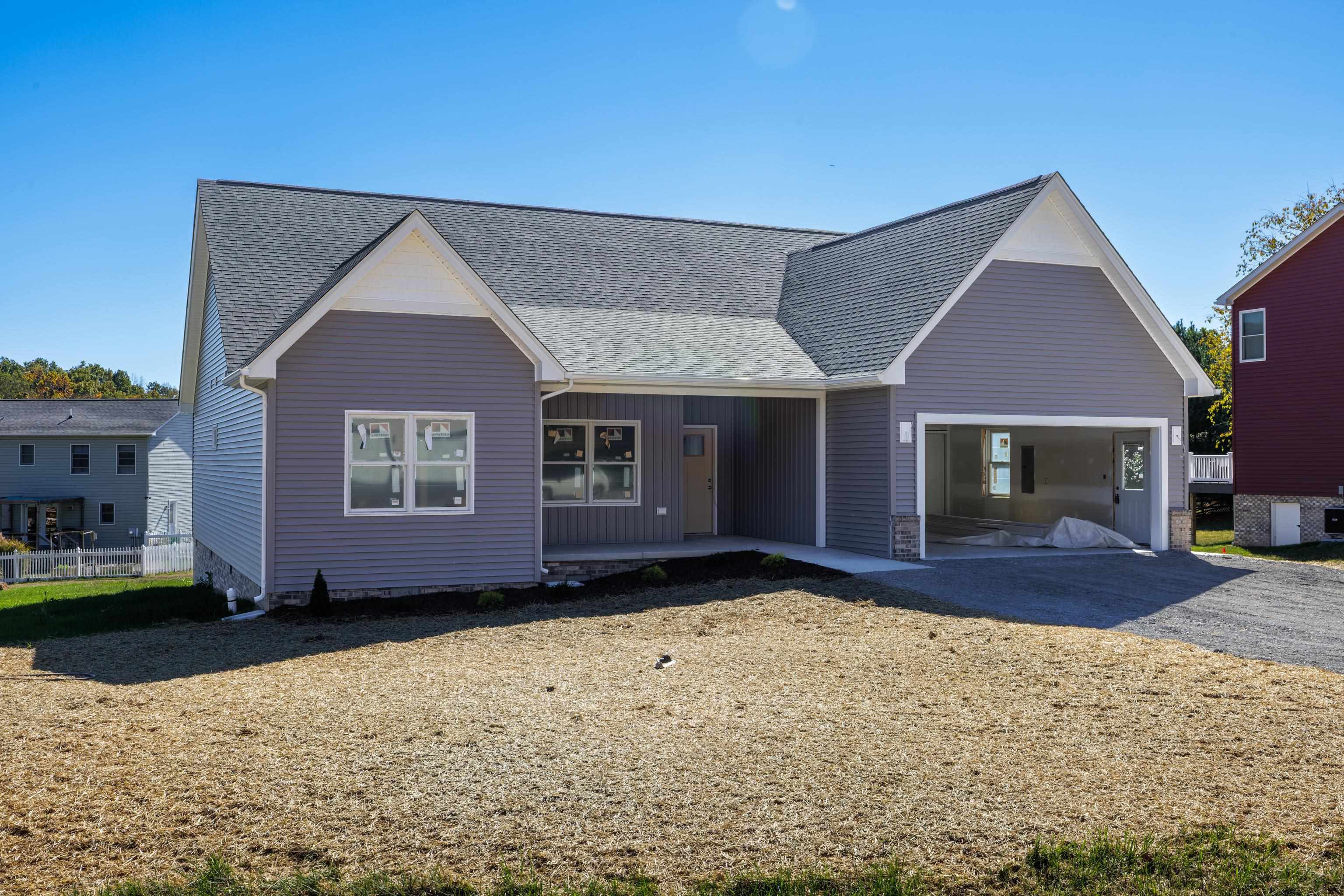 1960 E SAW MILL CT, MCGAHEYSVILLE, Virginia 22840, 3 Bedrooms Bedrooms, ,2 BathroomsBathrooms,Residential,1960 E SAW MILL CT,676458 MLS # 676458