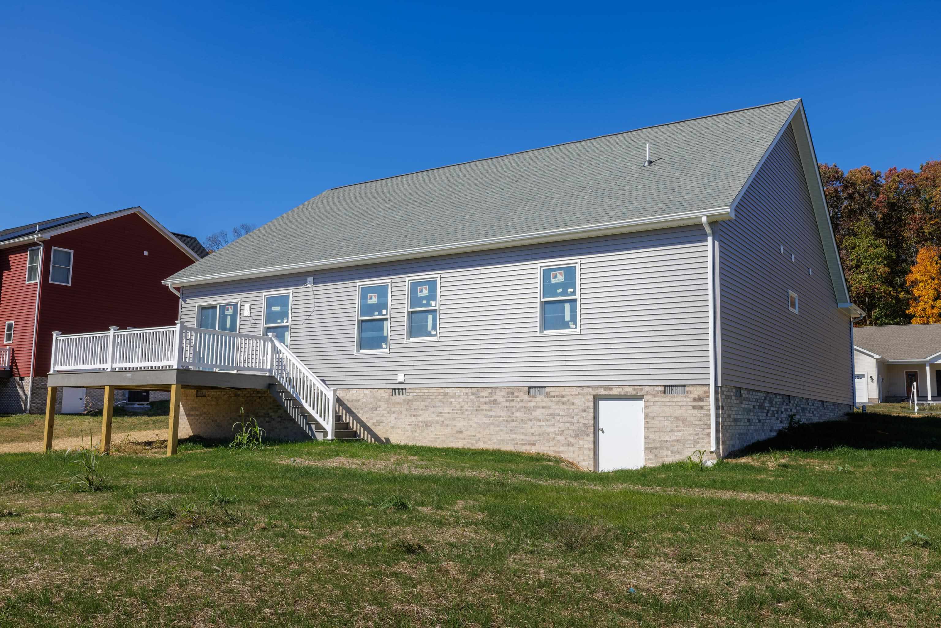 1960 E SAW MILL CT, MCGAHEYSVILLE, Virginia 22840, 3 Bedrooms Bedrooms, ,2 BathroomsBathrooms,Residential,1960 E SAW MILL CT,676458 MLS # 676458