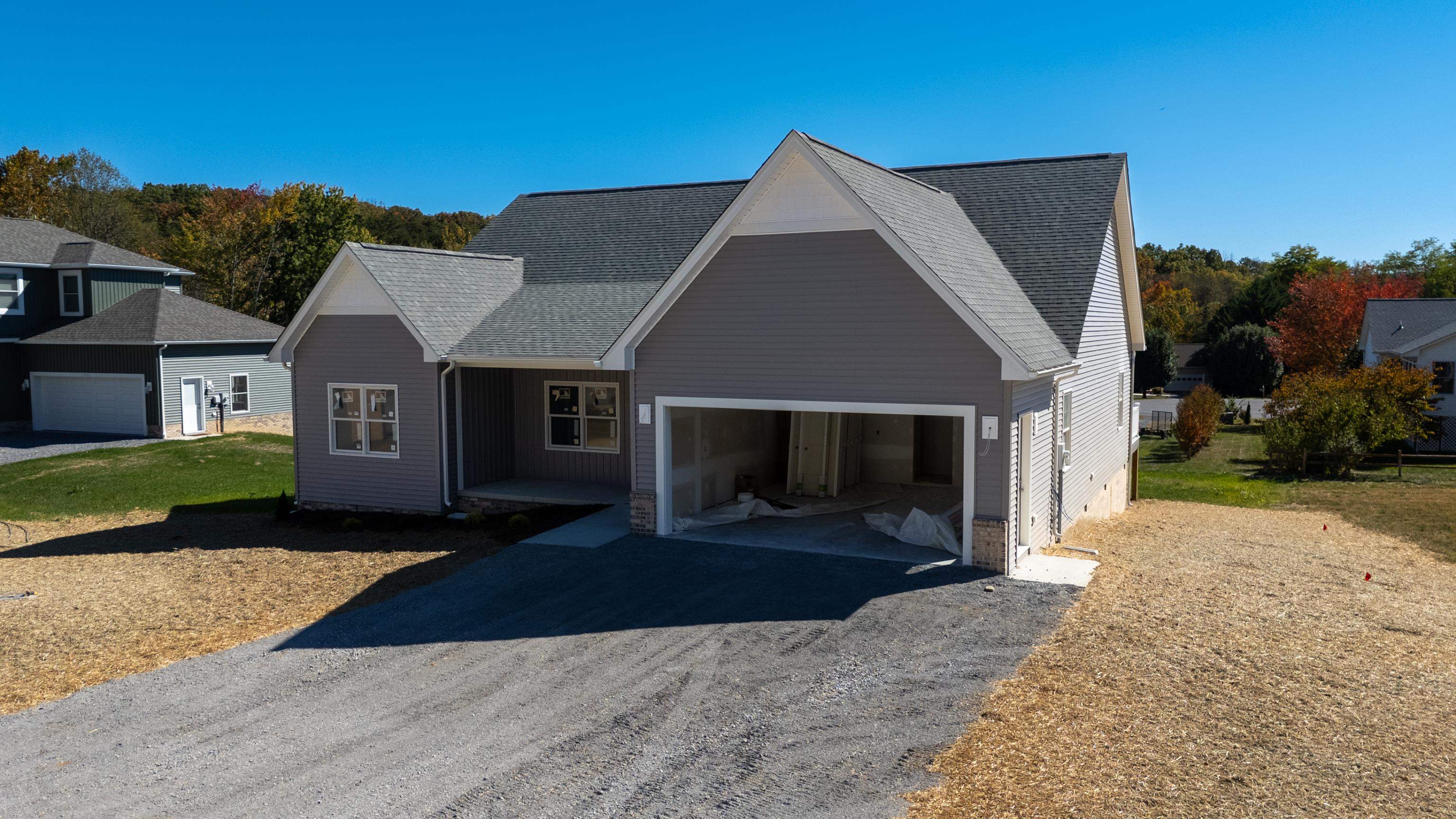 1960 E SAW MILL CT, MCGAHEYSVILLE, Virginia 22840, 3 Bedrooms Bedrooms, ,2 BathroomsBathrooms,Residential,1960 E SAW MILL CT,676458 MLS # 676458