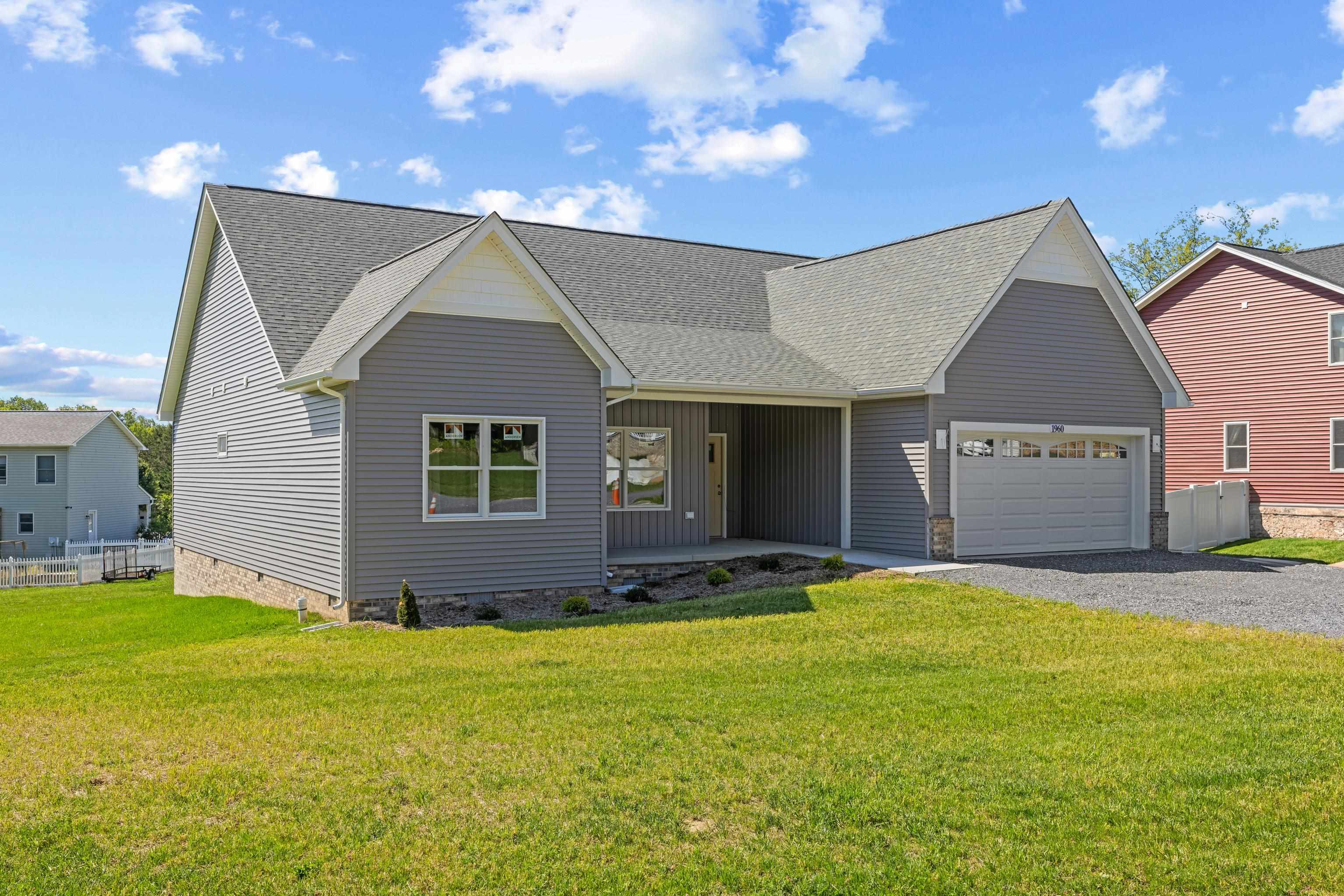 1960 E SAW MILL CT, MCGAHEYSVILLE, Virginia 22840, 3 Bedrooms Bedrooms, ,2 BathroomsBathrooms,Residential,1960 E SAW MILL CT,676458 MLS # 676458 1960 E SAW MILL CT, MCGAHEYSVILLE, Virginia 22840, 3 Bedrooms Bedrooms, ,2 BathroomsBathrooms,Residential,1960 E SAW MILL CT,676458 MLS # 676458