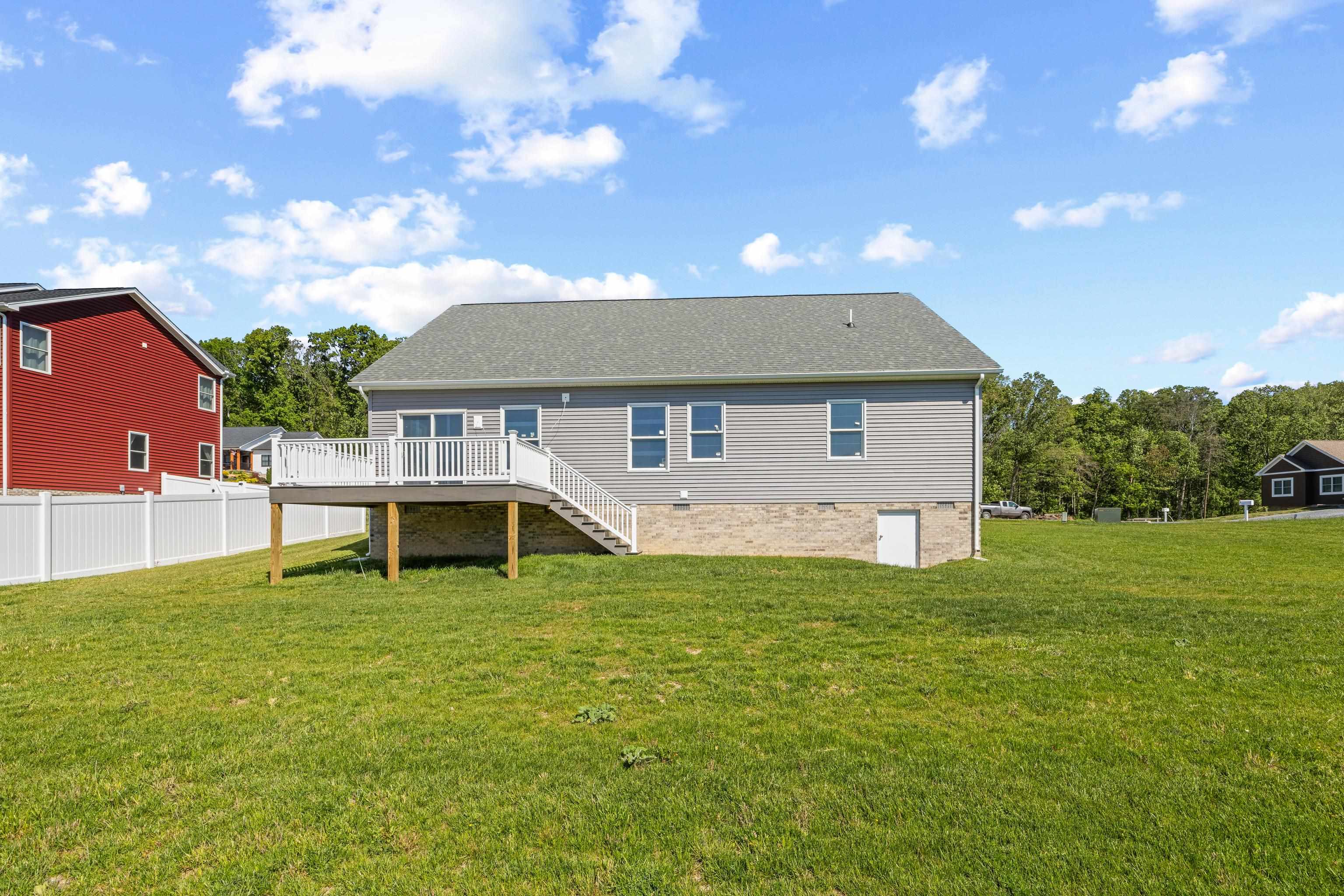 1960 E SAW MILL CT, MCGAHEYSVILLE, Virginia 22840, 3 Bedrooms Bedrooms, ,2 BathroomsBathrooms,Residential,1960 E SAW MILL CT,676458 MLS # 676458 1960 E SAW MILL CT, MCGAHEYSVILLE, Virginia 22840, 3 Bedrooms Bedrooms, ,2 BathroomsBathrooms,Residential,1960 E SAW MILL CT,676458 MLS # 676458