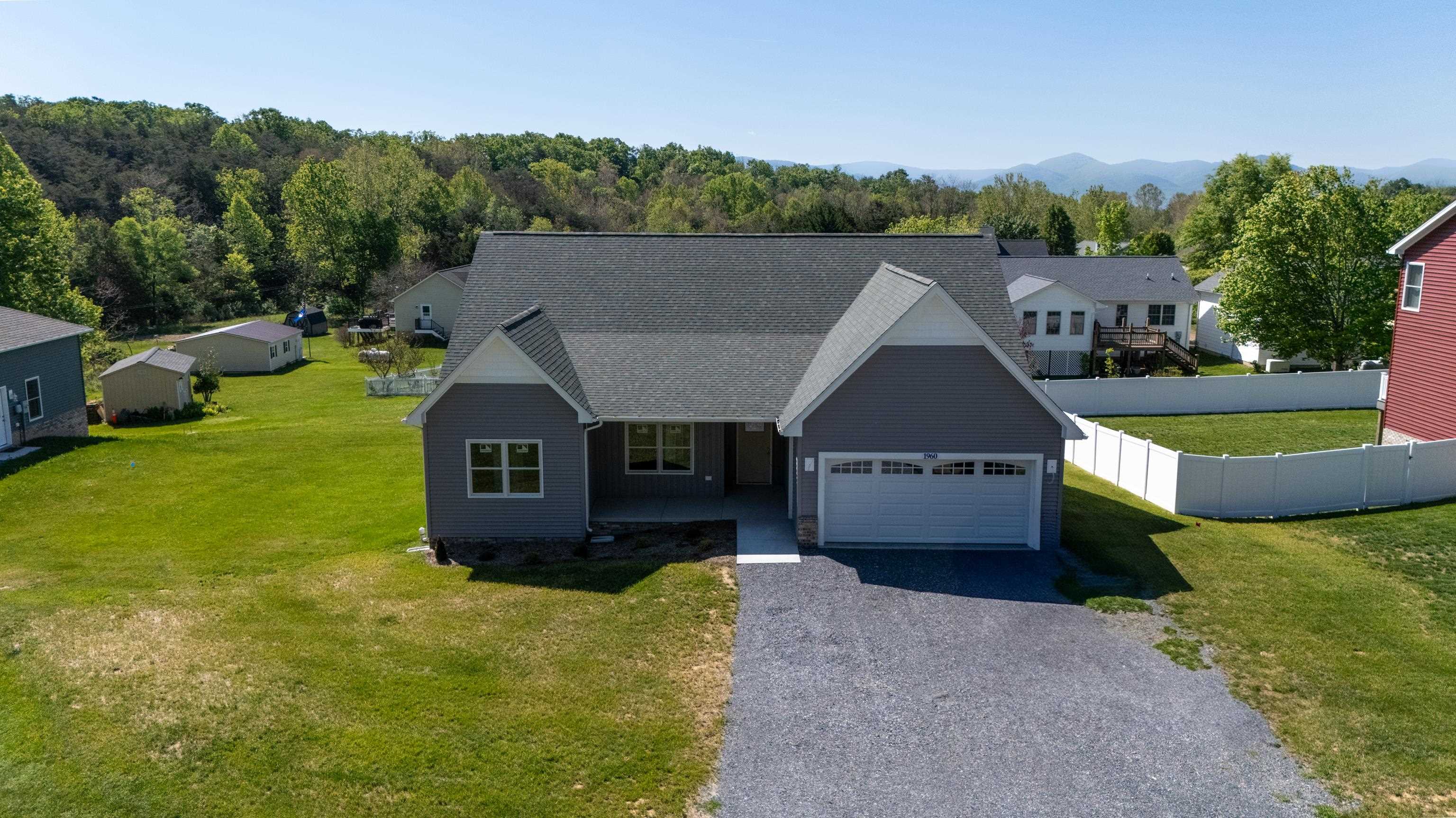1960 E SAW MILL CT, MCGAHEYSVILLE, Virginia 22840, 3 Bedrooms Bedrooms, ,2 BathroomsBathrooms,Residential,1960 E SAW MILL CT,676458 MLS # 676458 1960 E SAW MILL CT, MCGAHEYSVILLE, Virginia 22840, 3 Bedrooms Bedrooms, ,2 BathroomsBathrooms,Residential,1960 E SAW MILL CT,676458 MLS # 676458