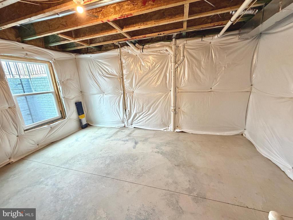 8028 ASHFORD DR, FREDERICKSBURG, Virginia 22407, 4 Bedrooms Bedrooms, ,2 BathroomsBathrooms,Residential,8028 ASHFORD DR,VASP2038168 MLS # VASP2038168